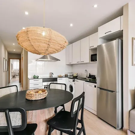 Ascea - 2 Bedroom And Terrace In Eixample Esquerra