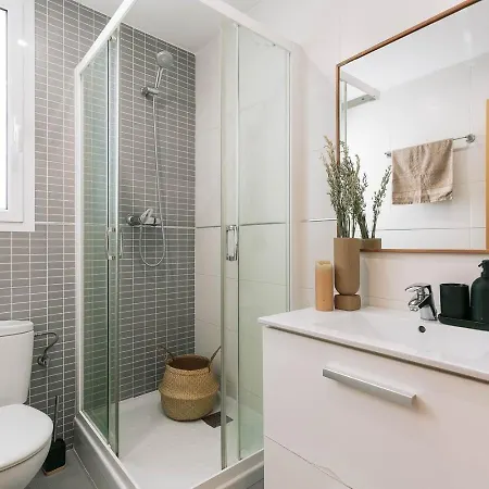Appartamento Ascea - 2 Bedroom And Terrace In Eixample Esquerra *