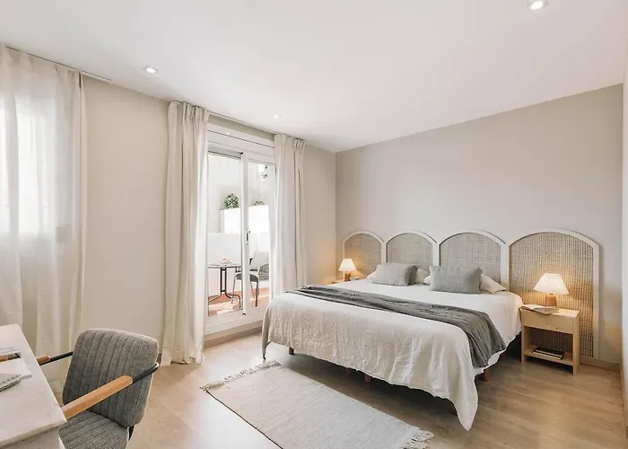 Apartment Ascea - 2 Bedroom And Terrace In Eixample Esquerra
