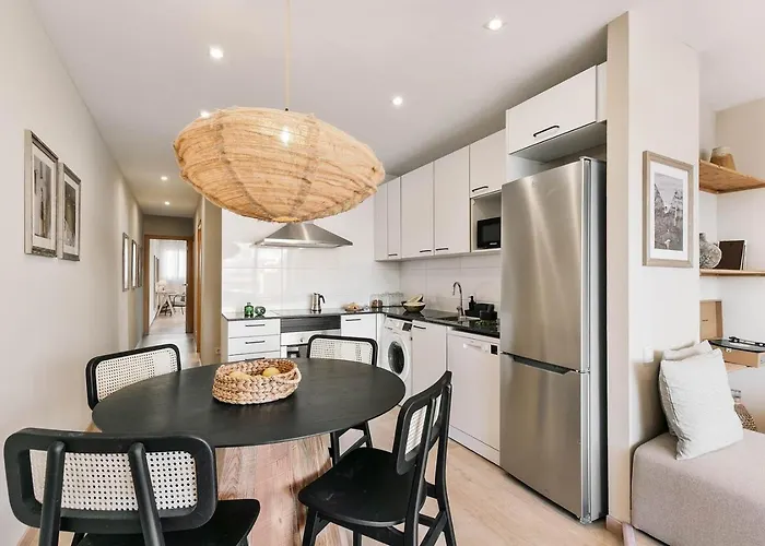 Ascea - 2 Bedroom And Terrace In Eixample Esquerra