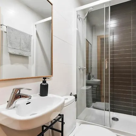 Apartmán Ascea - 2 Bedroom And Terrace In Eixample Esquerra