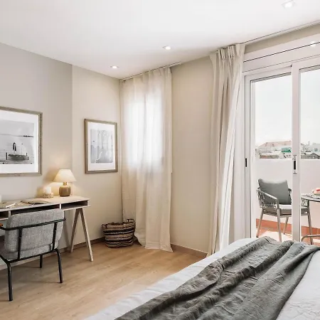 Apartmán Ascea - 2 Bedroom And Terrace In Eixample Esquerra *